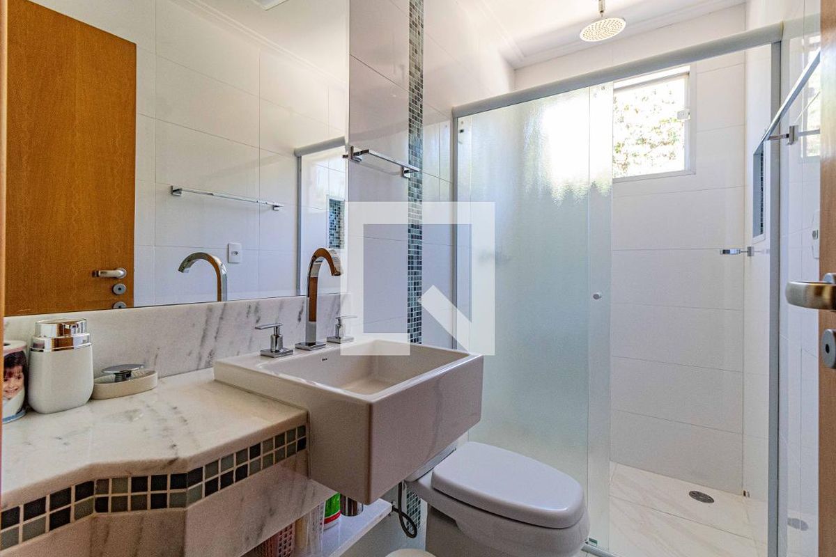 Casa, 3 quartos, 240 m² - Foto 31