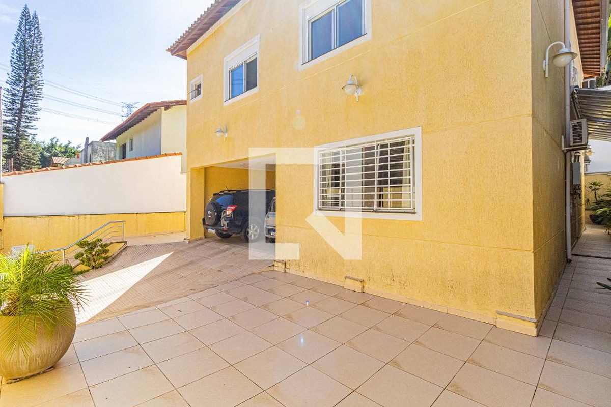 Casa, 3 quartos, 240 m² - Foto 81