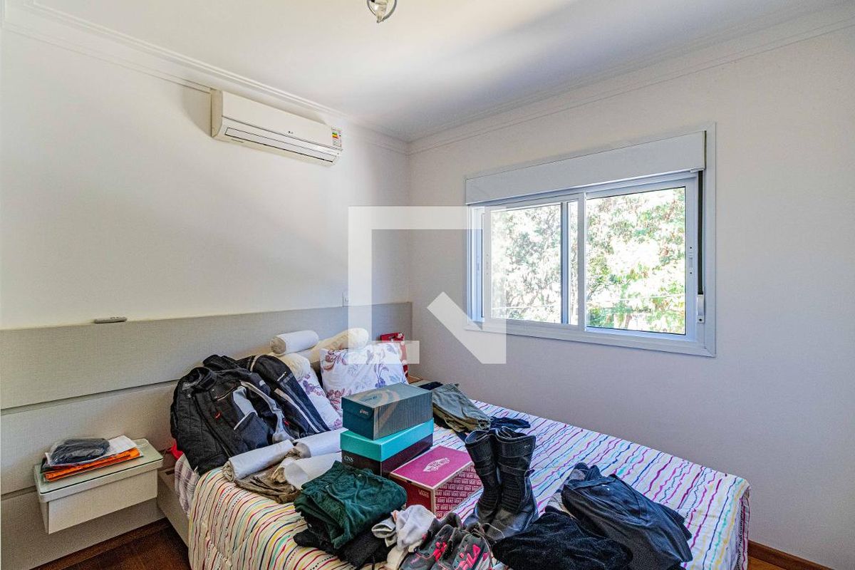 Casa, 3 quartos, 240 m² - Foto 24