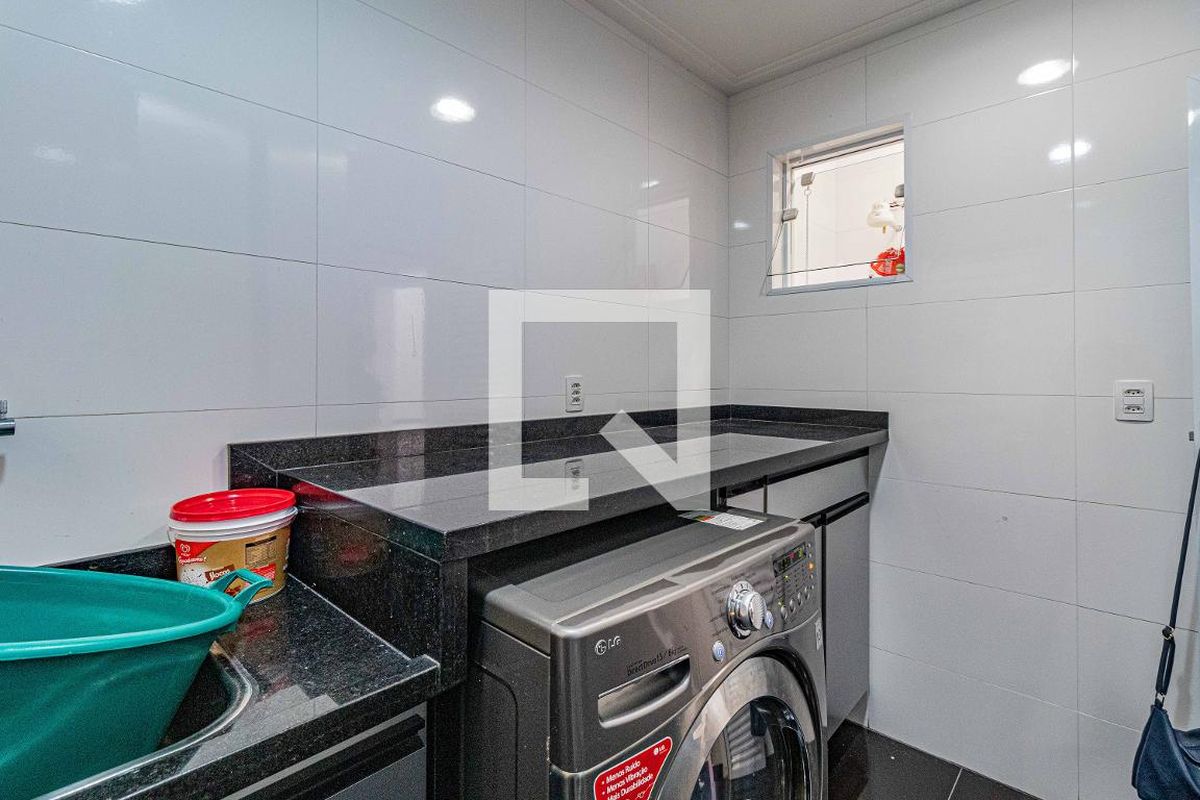 Casa, 3 quartos, 240 m² - Foto 68