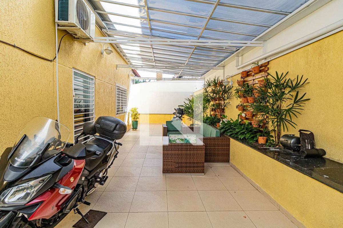 Casa, 3 quartos, 240 m² - Foto 79