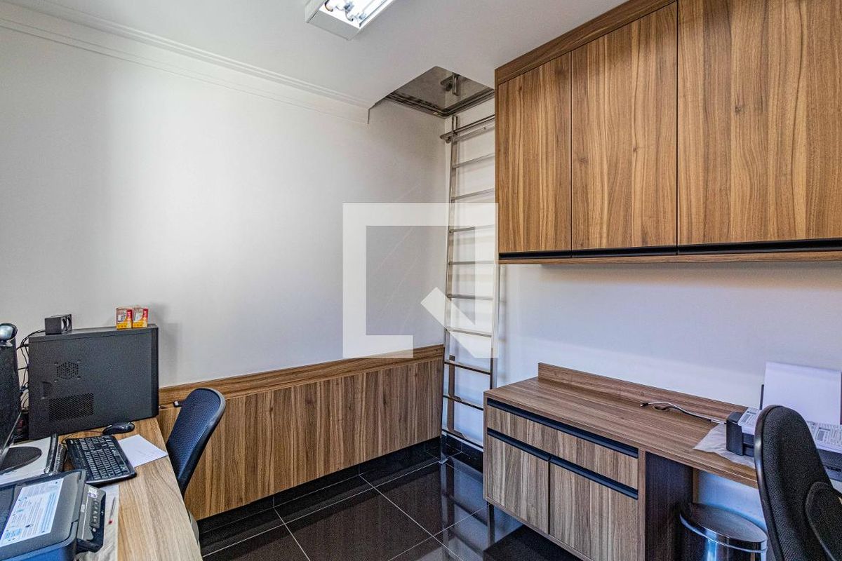 Casa, 3 quartos, 240 m² - Foto 74