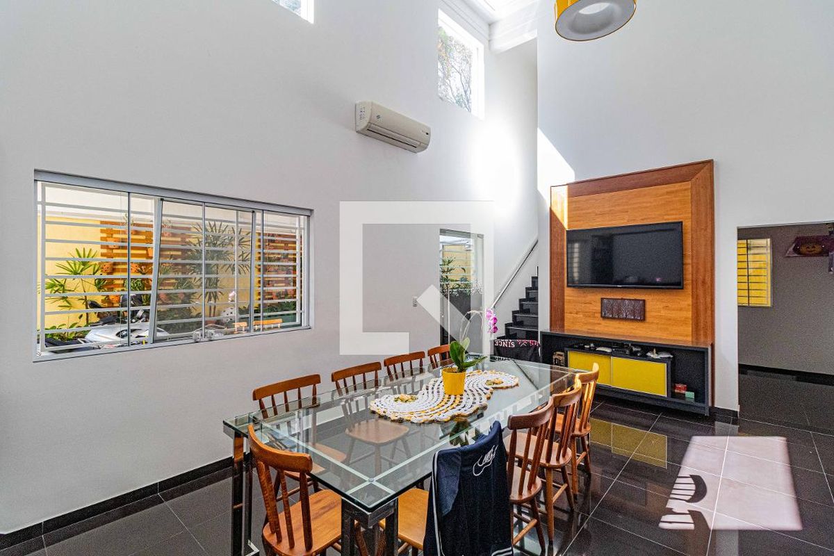 Casa, 3 quartos, 240 m² - Foto 56