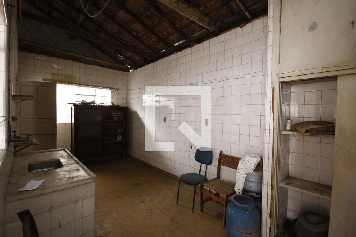 Casa, 2 quartos, 258 m² - Foto 49