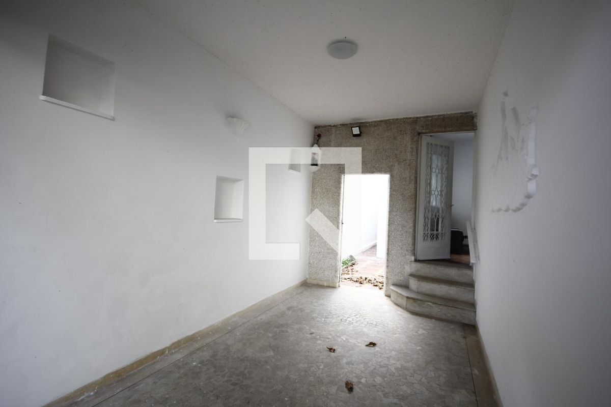 Casa, 2 quartos, 258 m² - Foto 60