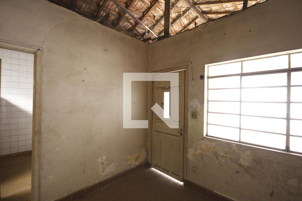 Casa, 2 quartos, 258 m² - Foto 43
