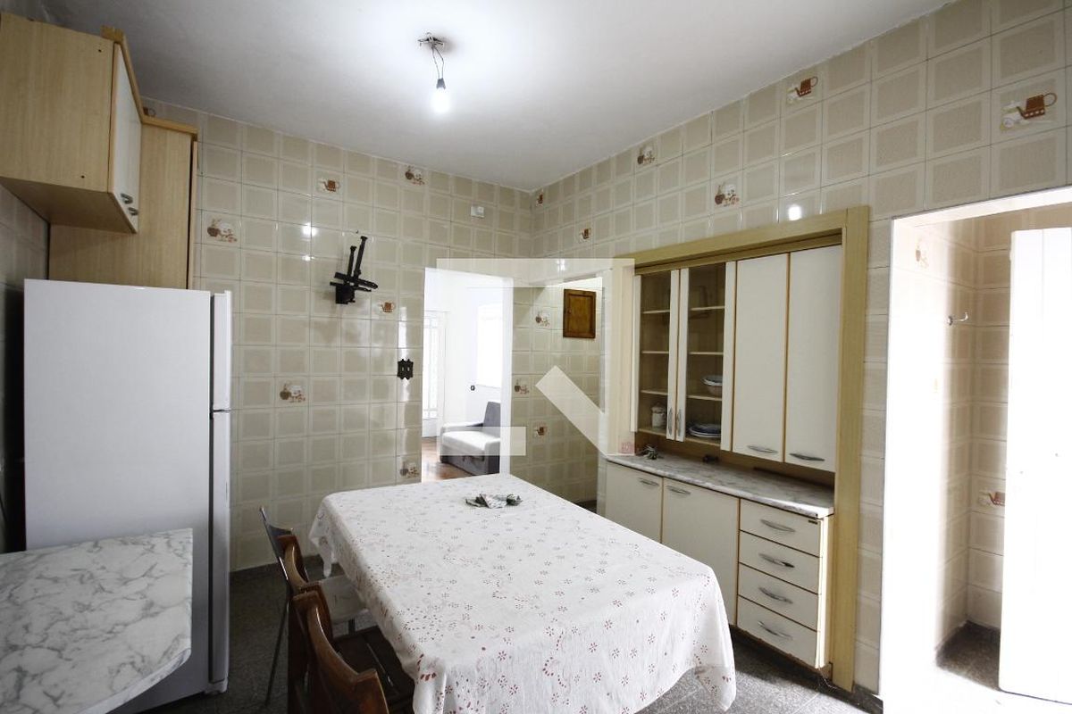 Casa, 2 quartos, 258 m² - Foto 23
