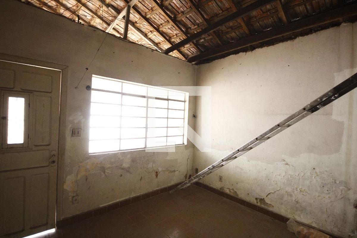 Casa, 2 quartos, 258 m² - Foto 42