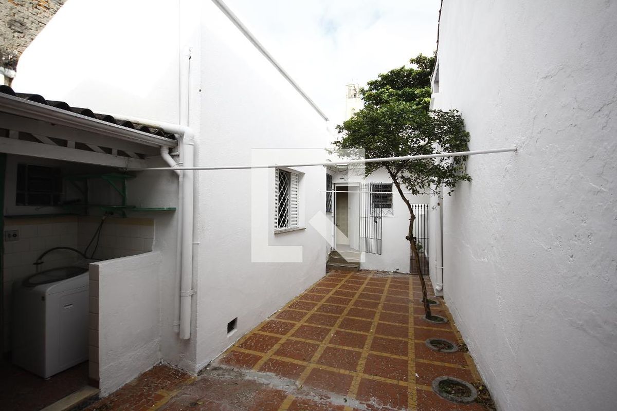 Casa, 2 quartos, 258 m² - Foto 31