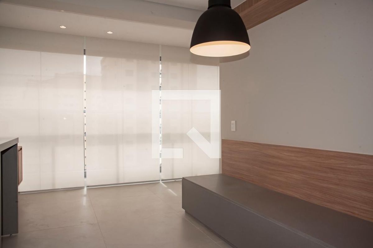 Apartamento, 1 quarto, 37 m² - Foto 1
