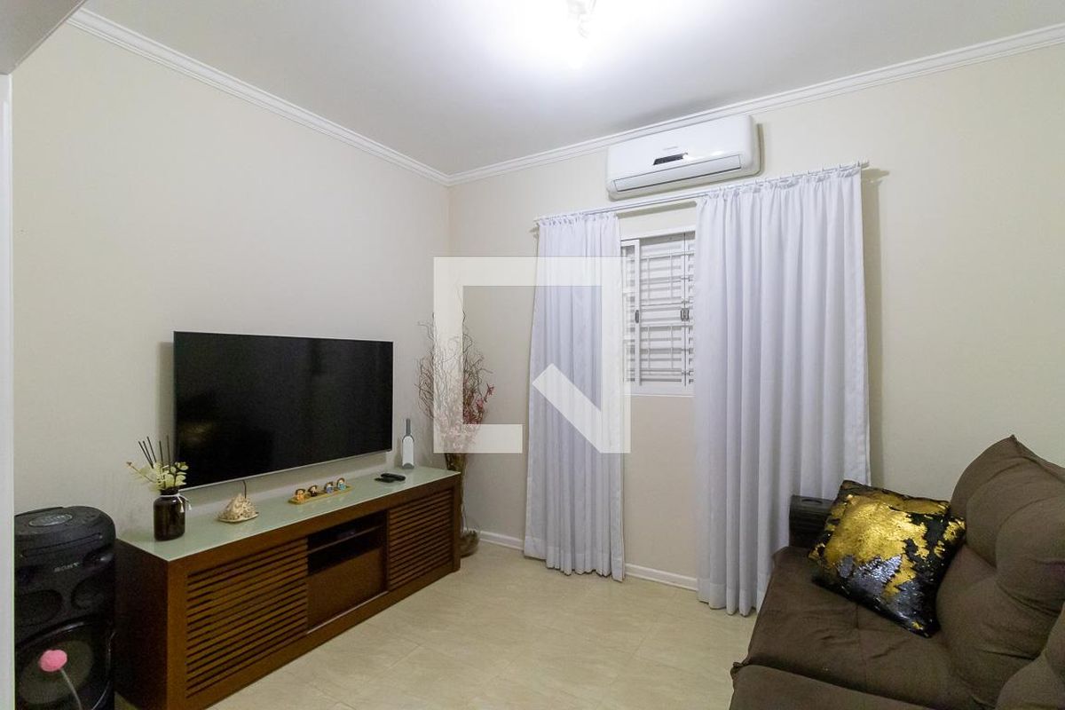 Casa à Venda - Jardim Planalto, 2 Quartos,  180 m2 em , Campinas - sp | SoloBR