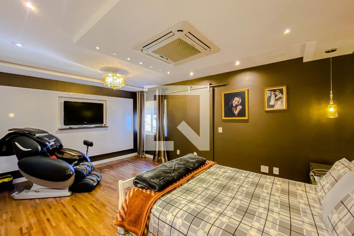 Casa, 3 quartos, 288 m² - Foto 30