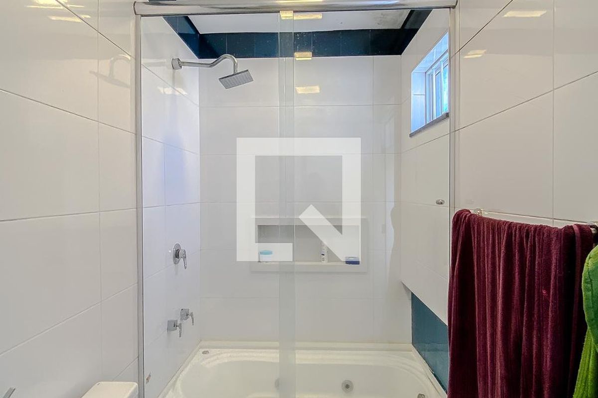 Casa, 3 quartos, 288 m² - Foto 55