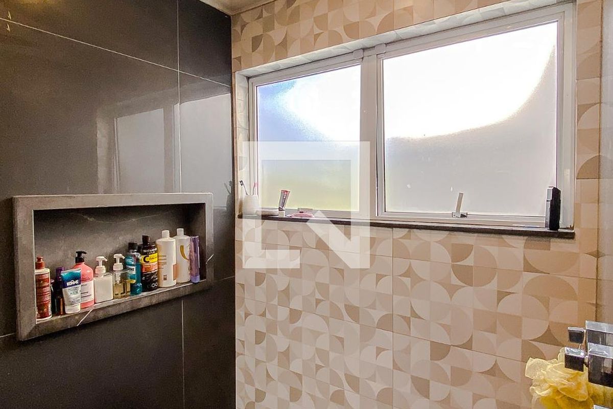 Casa, 3 quartos, 288 m² - Foto 44
