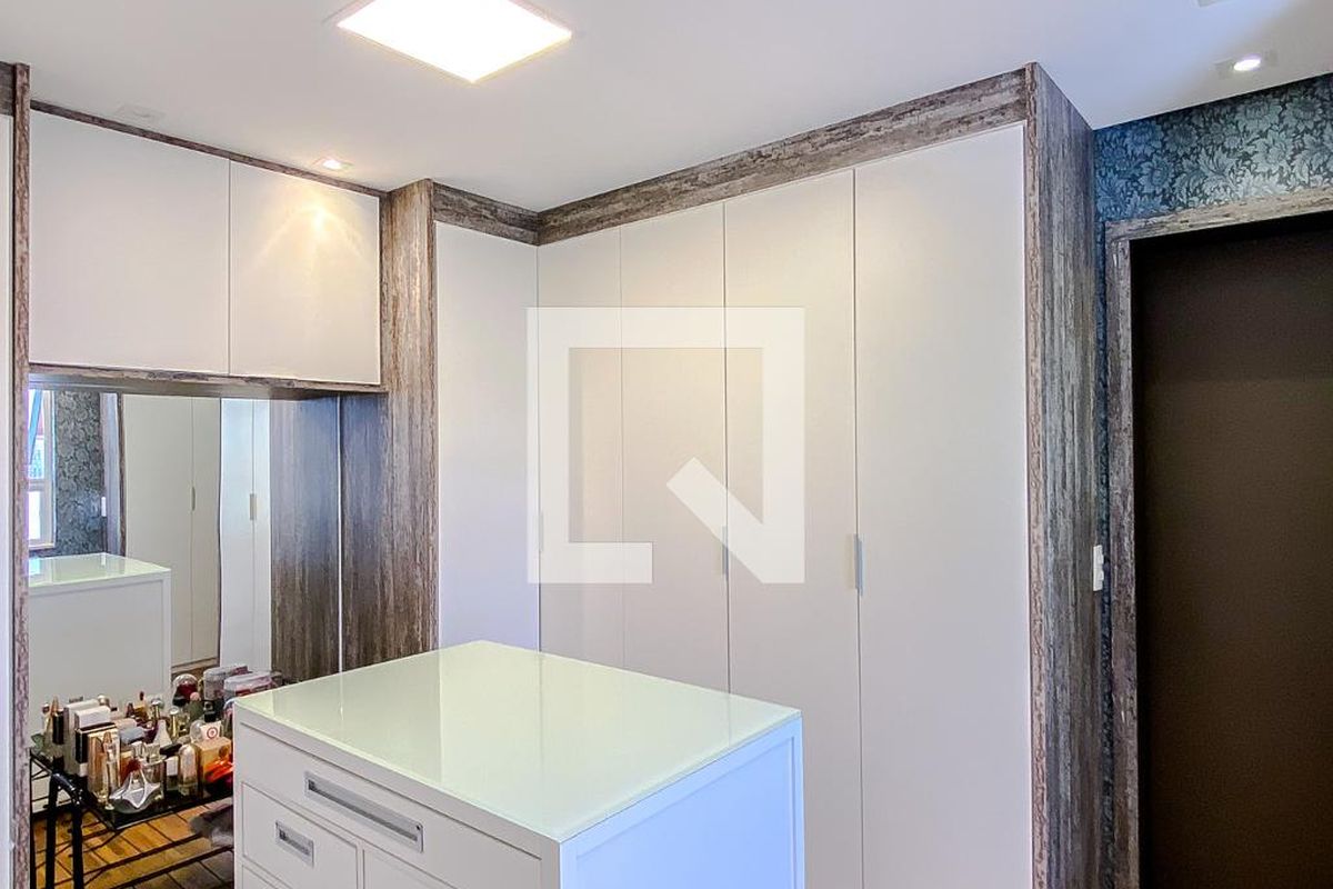 Casa, 3 quartos, 288 m² - Foto 37