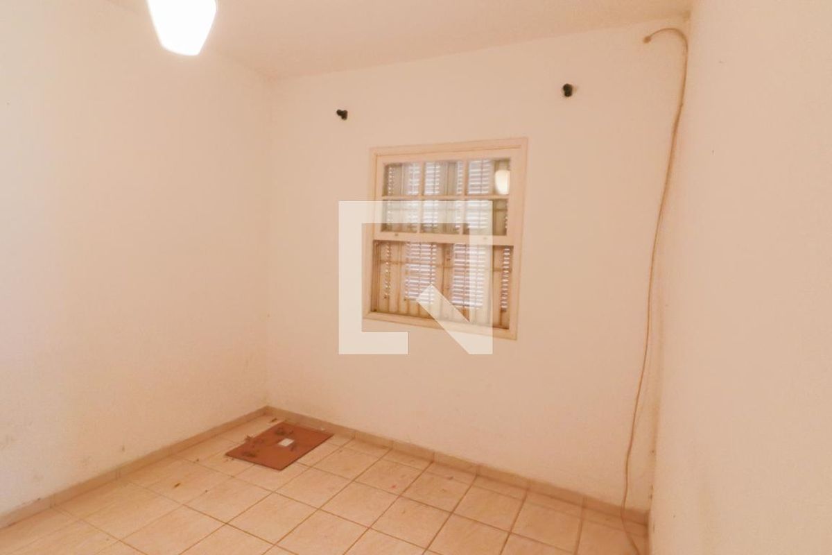 Casa, 5 quartos, 260 m² - Foto 48