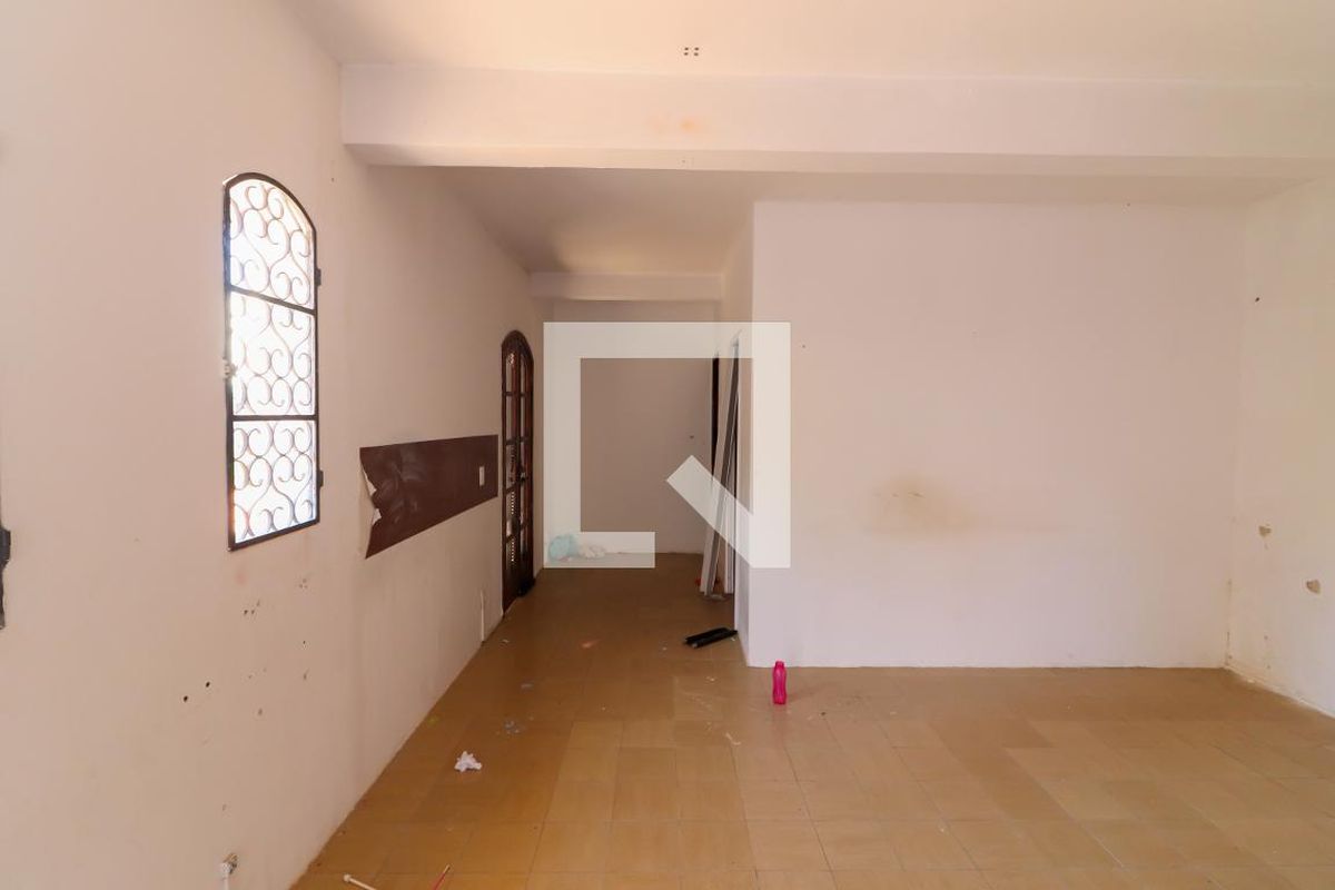 Casa, 5 quartos, 260 m² - Foto 4