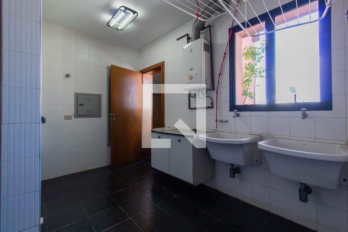 Apartamento, 5 quartos, 241 m² - Foto 100