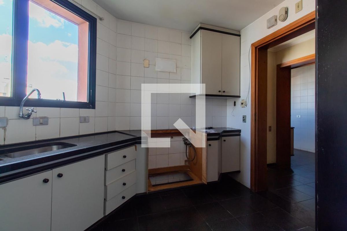 Apartamento, 5 quartos, 241 m² - Foto 92