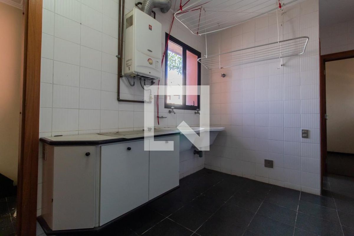 Apartamento, 5 quartos, 241 m² - Foto 98