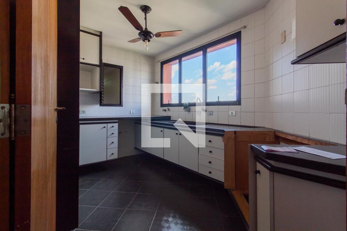 Apartamento, 5 quartos, 241 m² - Foto 88
