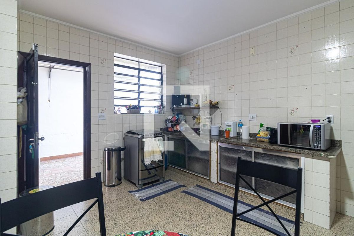 Casa, 3 quartos, 230 m² - Foto 25