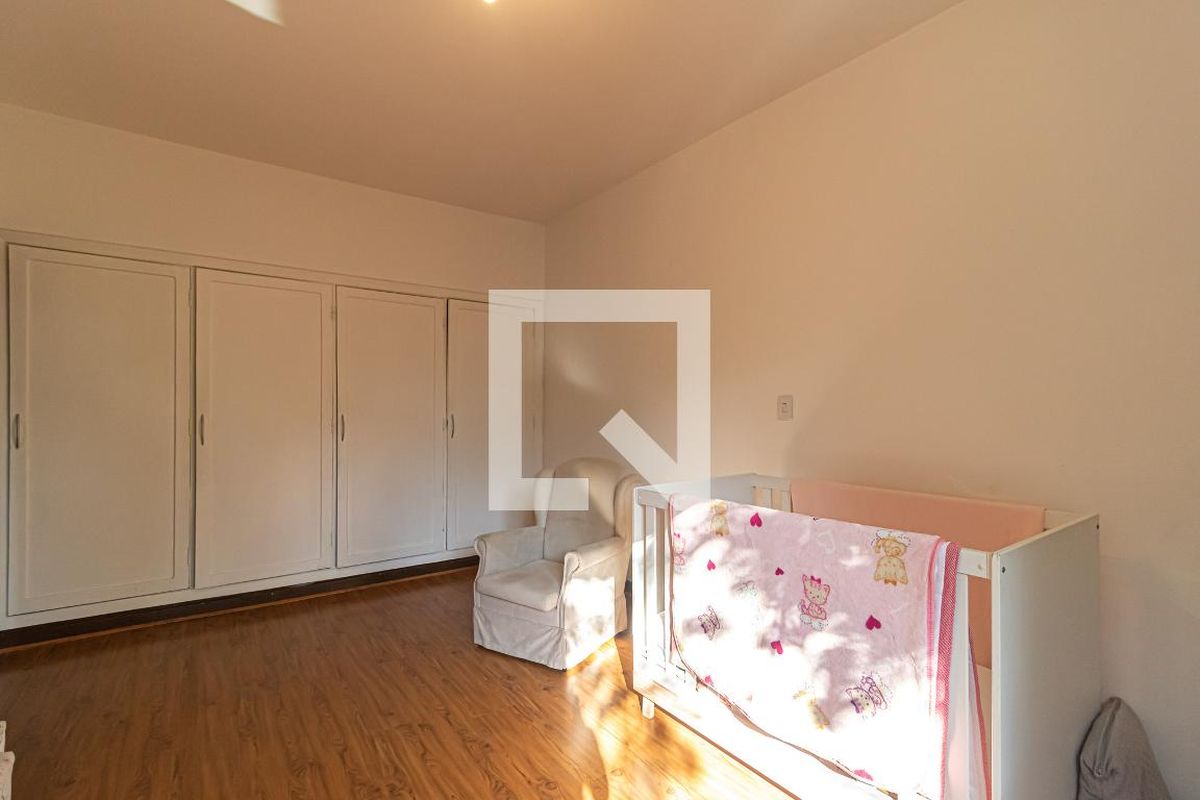 Casa, 3 quartos, 230 m² - Foto 11