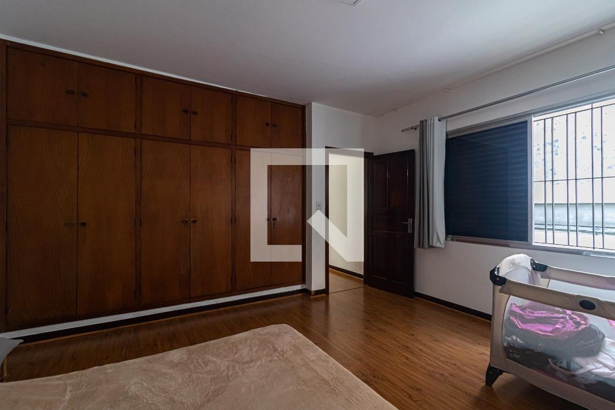 Casa, 3 quartos, 230 m² - Foto 8