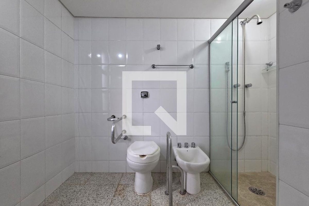 Apartamento, 3 quartos, 135 m² - Foto 133
