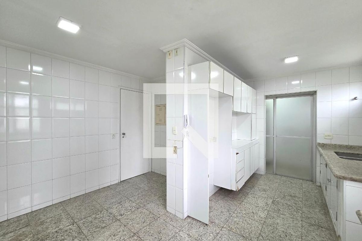 Apartamento, 3 quartos, 135 m² - Foto 46