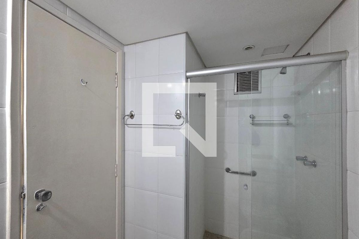 Apartamento, 3 quartos, 135 m² - Foto 154