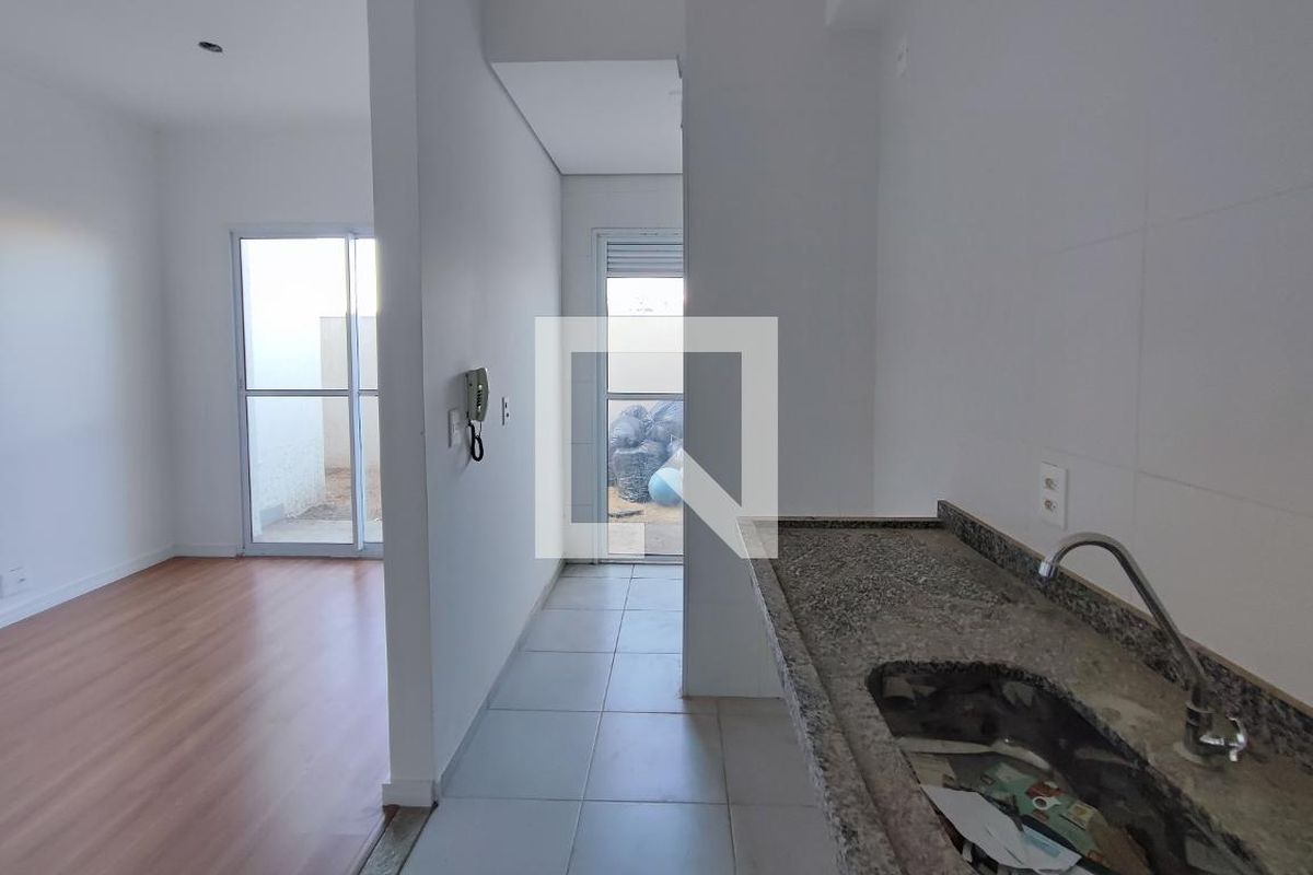 Apartamento à Venda - Jardim do Lago, 2 Quartos,  72 m2 em , Campinas - sp | SoloBR