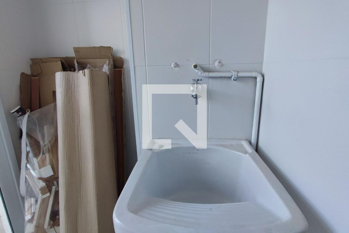 Apartamento à Venda - Jardim do Lago, 2 Quartos,  72 m2 em , Campinas - sp | SoloBR