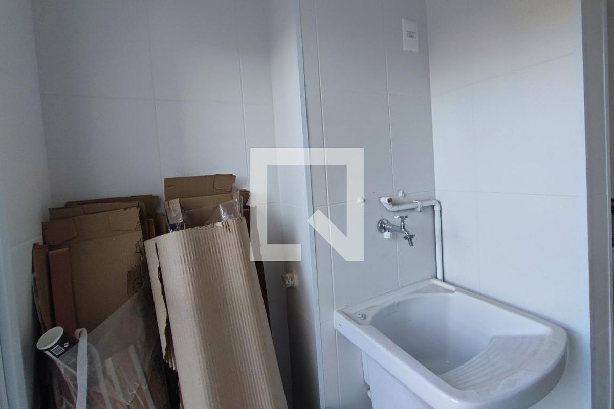 Apartamento à Venda - Jardim do Lago, 2 Quartos,  72 m2 em , Campinas - sp | SoloBR