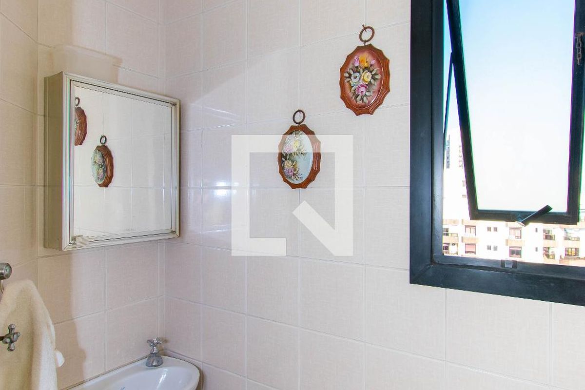 Apartamento, 3 quartos, 156 m² - Foto 191