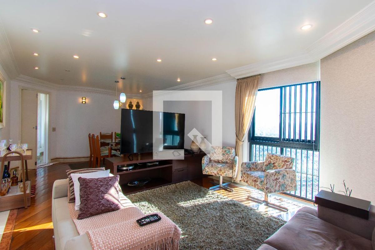 Apartamento, 3 quartos, 156 m² - Foto 2