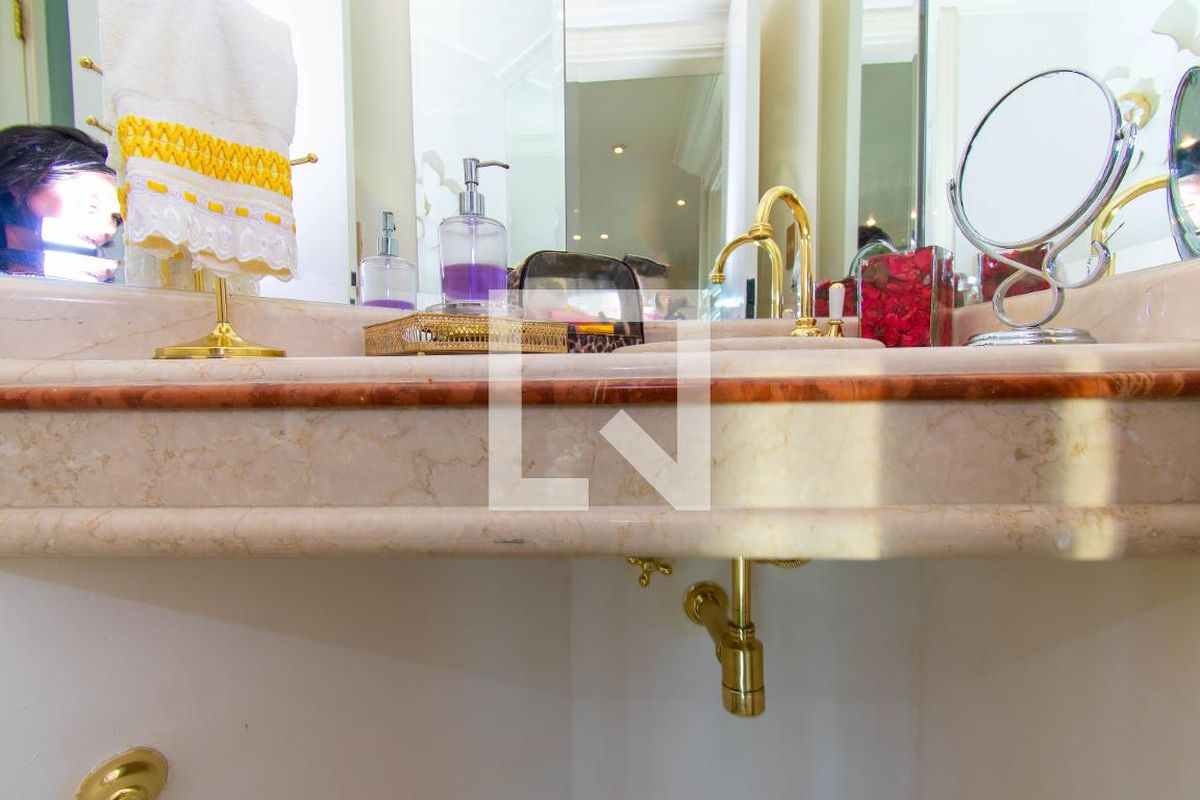 Apartamento, 3 quartos, 156 m² - Foto 147