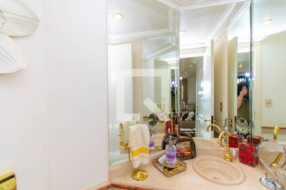 Apartamento, 3 quartos, 156 m² - Foto 145