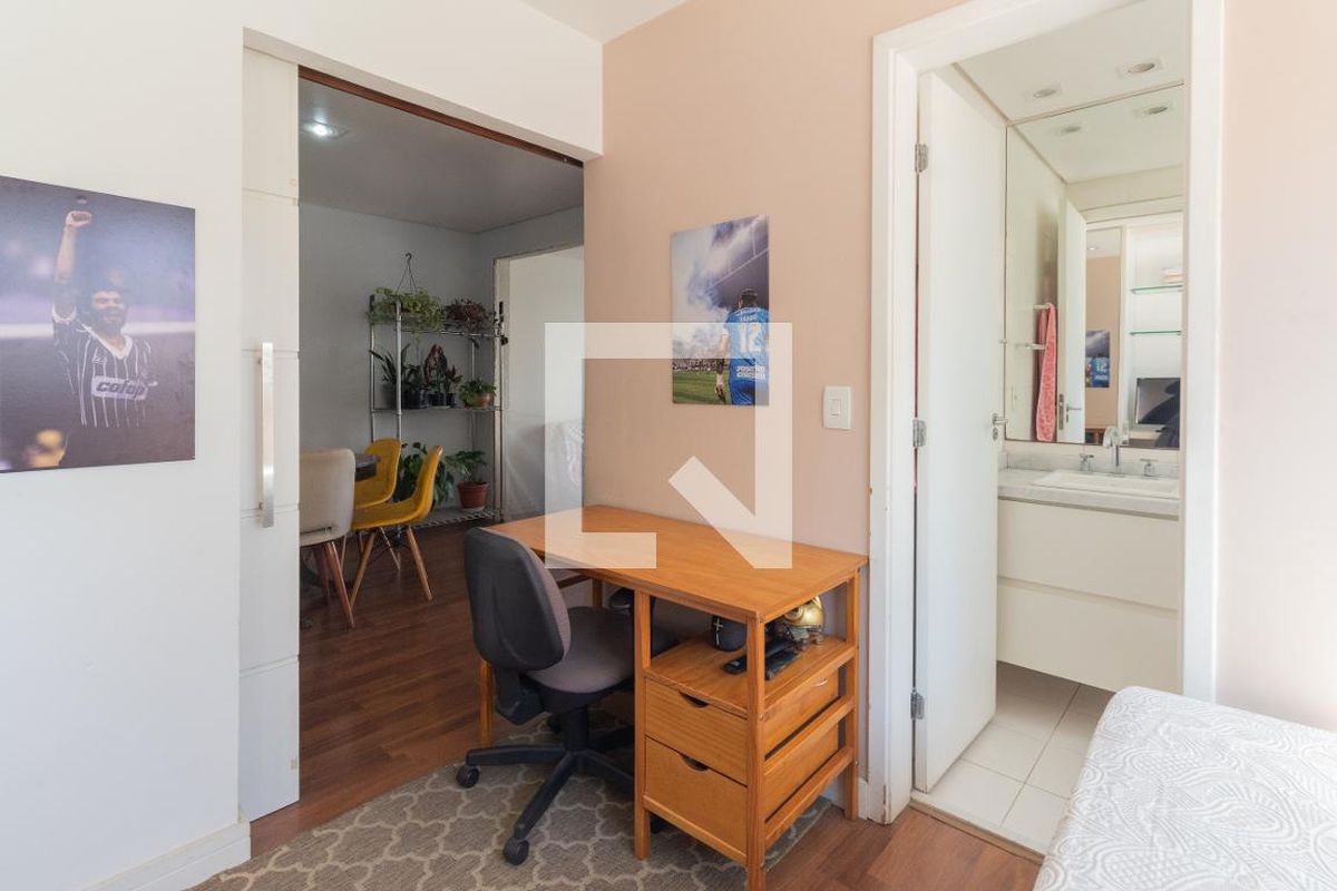 Apartamento, 2 quartos, 69 m² - Foto 11