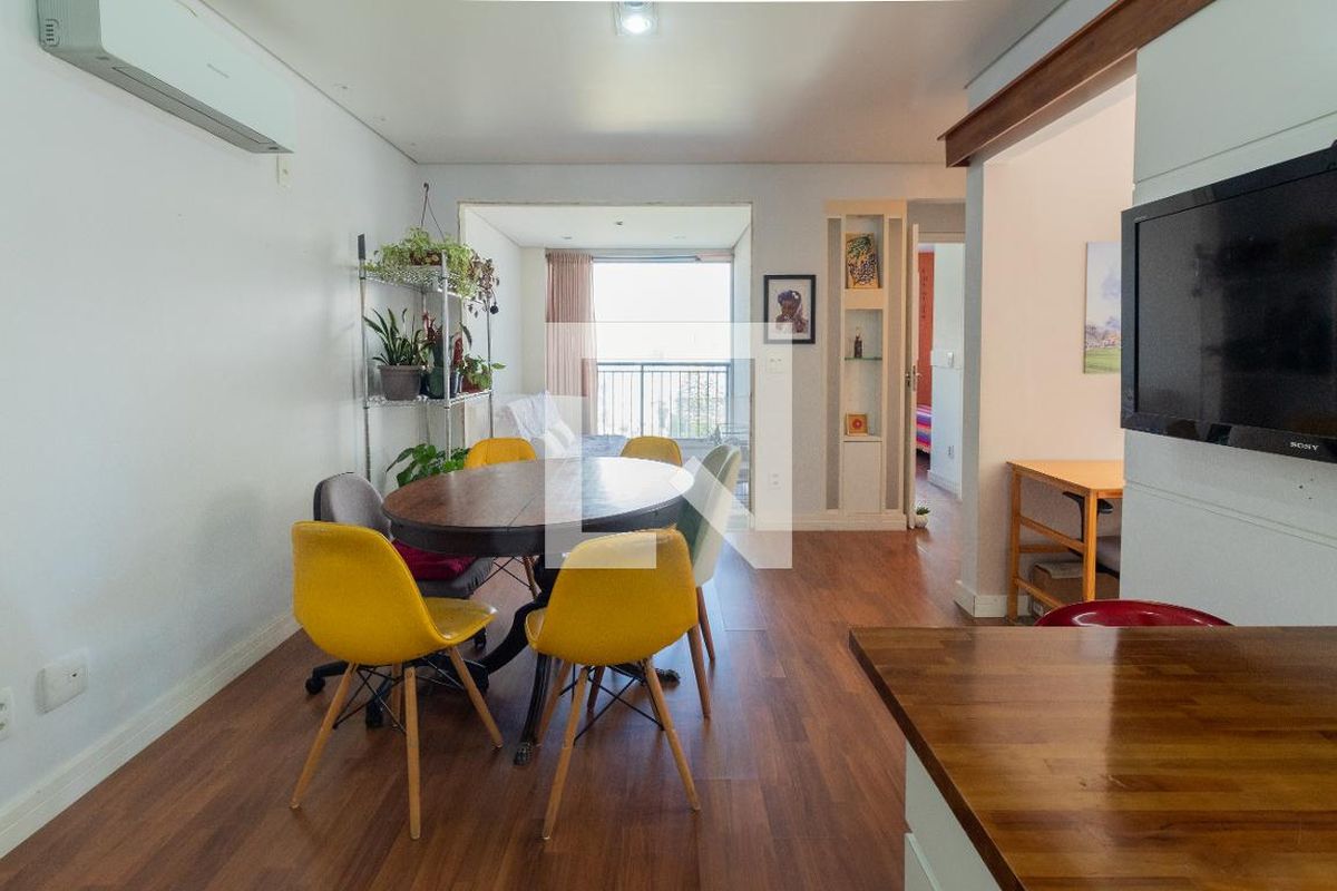Apartamento, 2 quartos, 69 m² - Foto 2