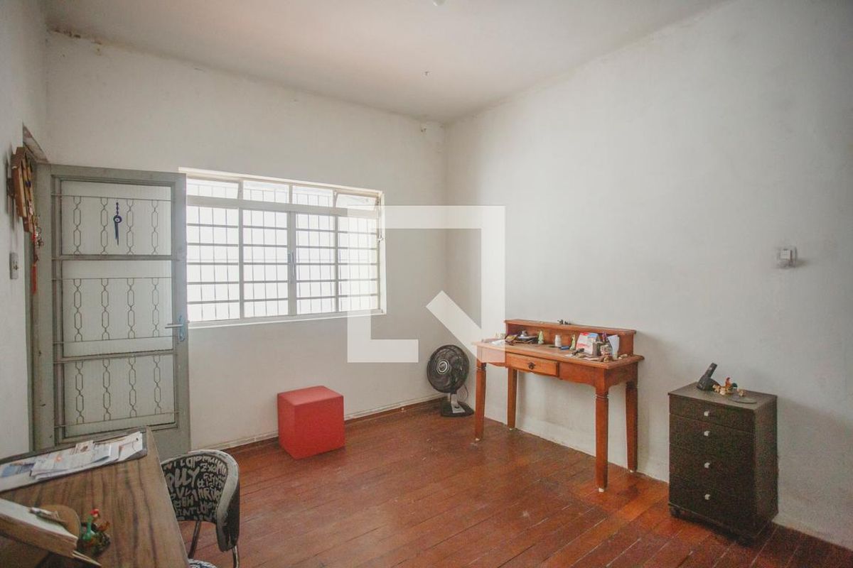 Casa, 3 quartos, 160 m² - Foto 2