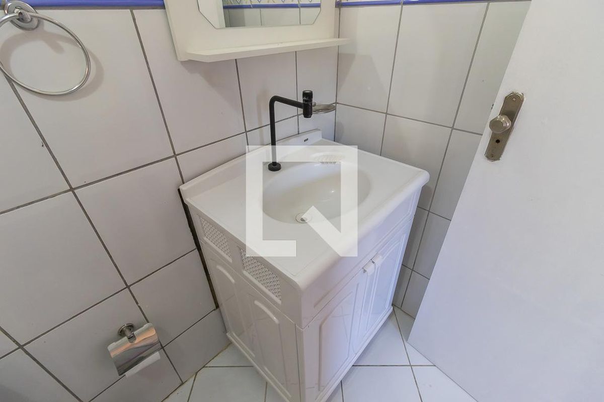 Casa à Venda - Fazenda Santa Cândida, 4 Quartos,  280 m2 em , Campinas - sp | SoloBR