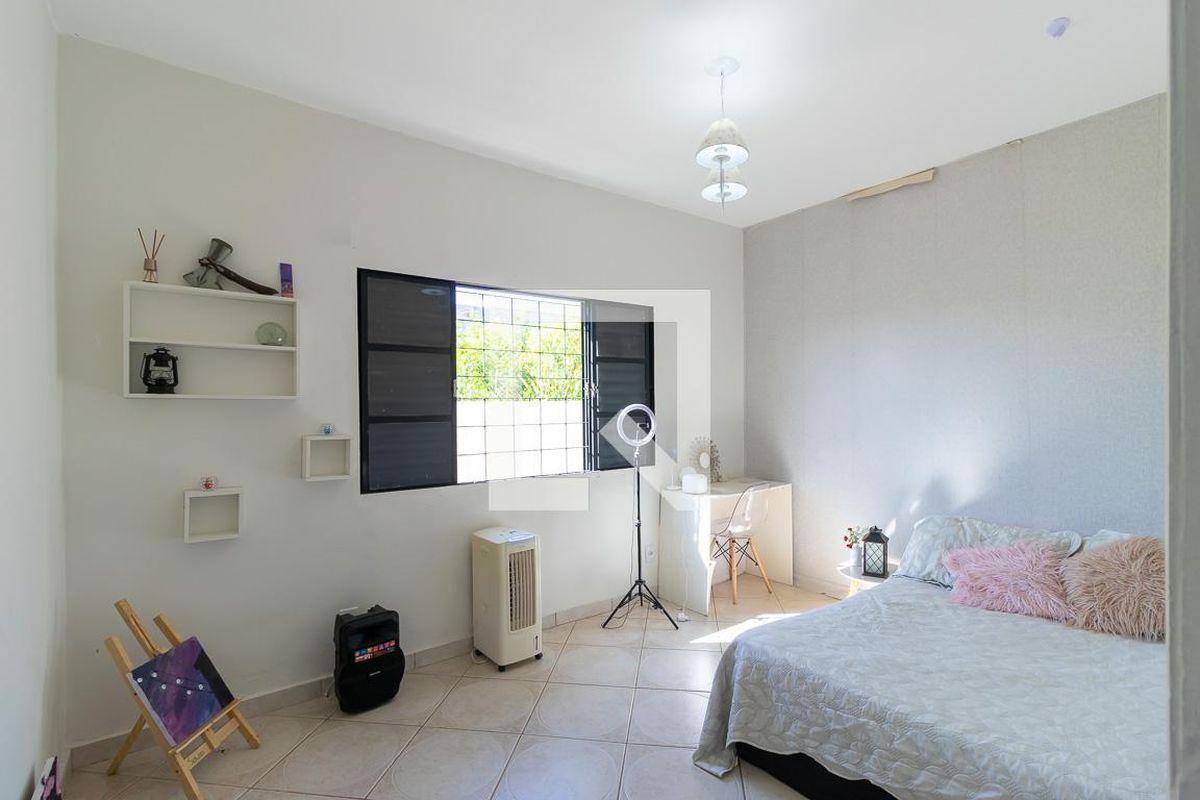 Casa à Venda - Fazenda Santa Cândida, 4 Quartos,  280 m2 em , Campinas - sp | SoloBR