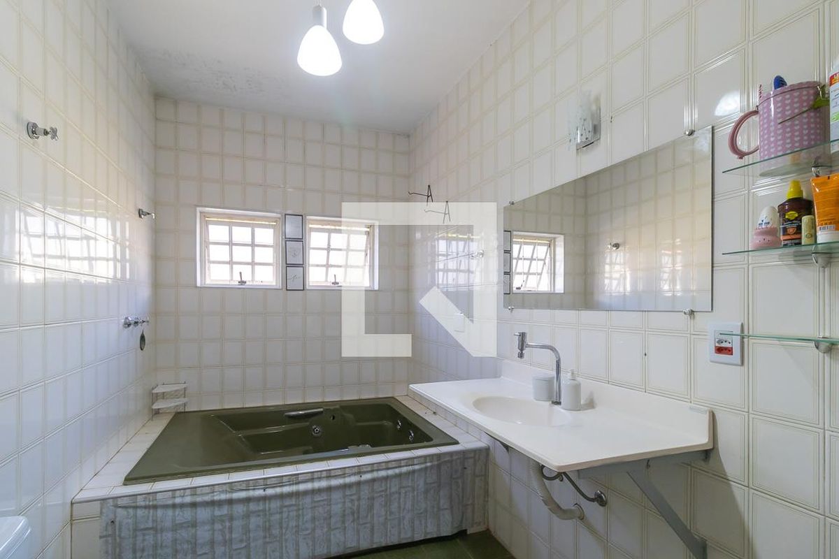 Casa à Venda - Fazenda Santa Cândida, 4 Quartos,  280 m2 em , Campinas - sp | SoloBR