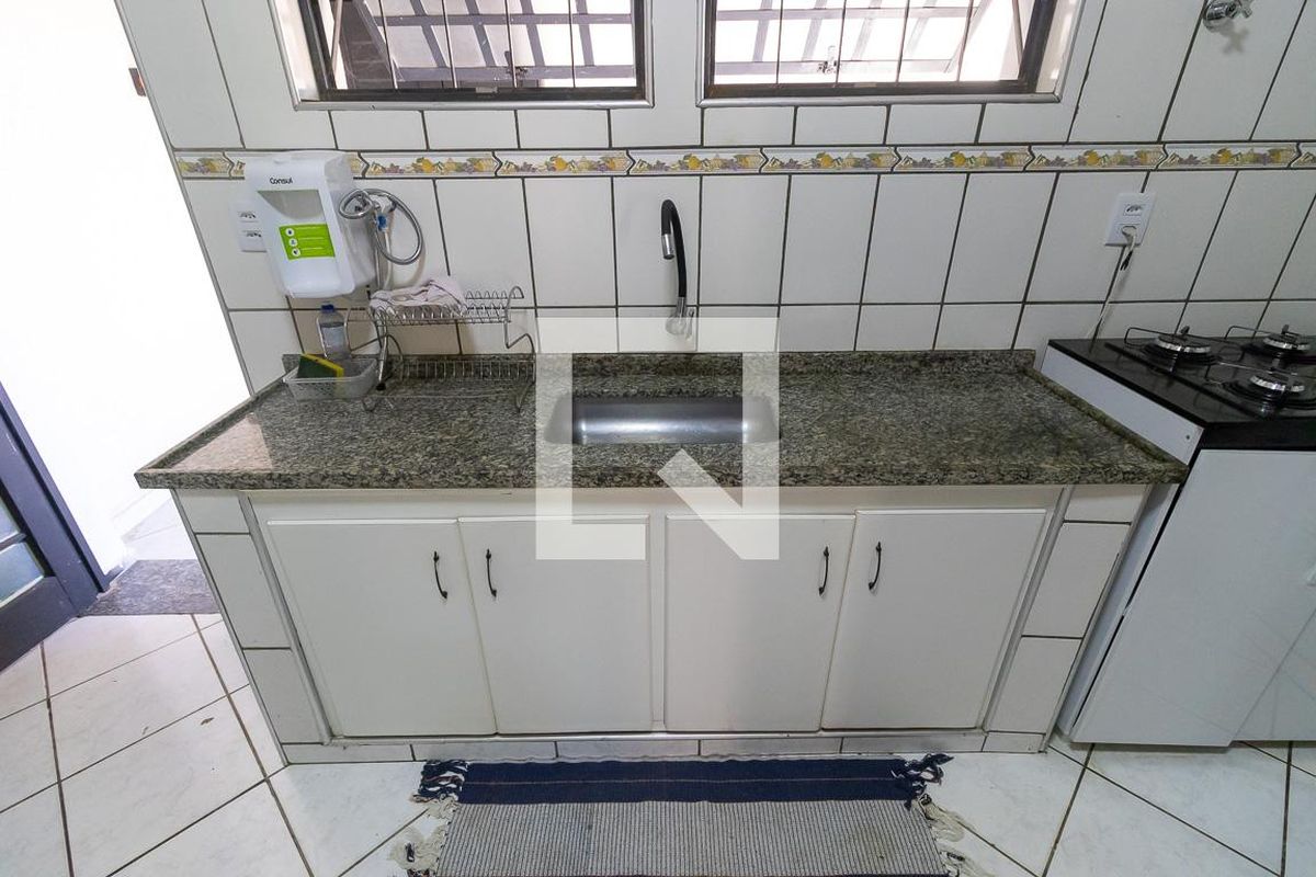 Casa à Venda - Fazenda Santa Cândida, 4 Quartos,  280 m2 em , Campinas - sp | SoloBR
