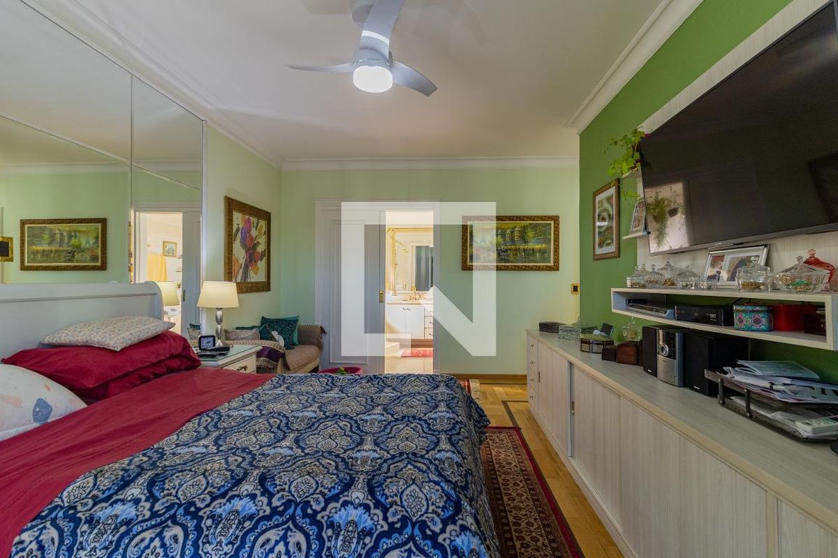 Apartamento, 3 quartos, 250 m² - Foto 58