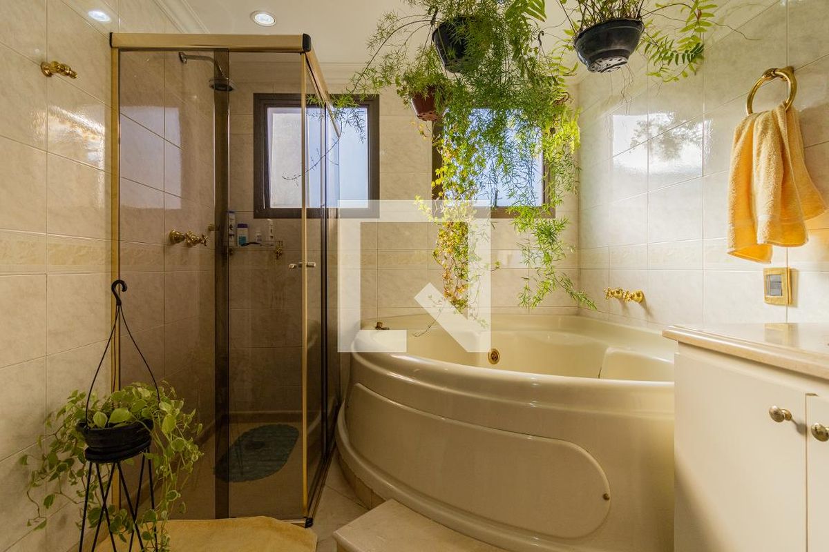 Apartamento, 3 quartos, 250 m² - Foto 72