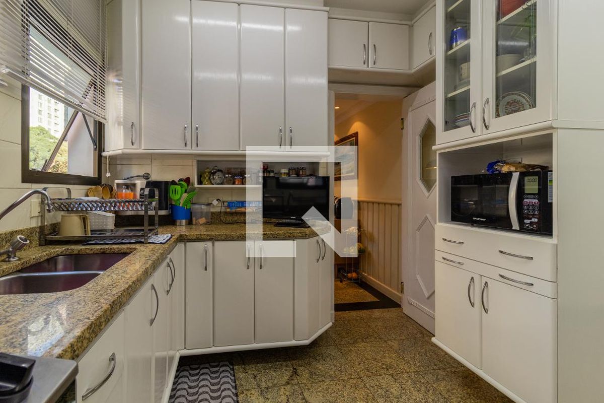 Apartamento, 3 quartos, 250 m² - Foto 142