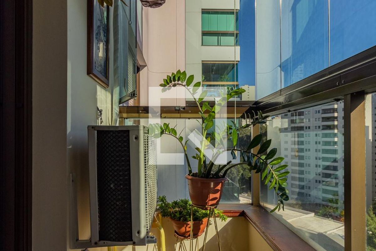 Apartamento, 3 quartos, 250 m² - Foto 64
