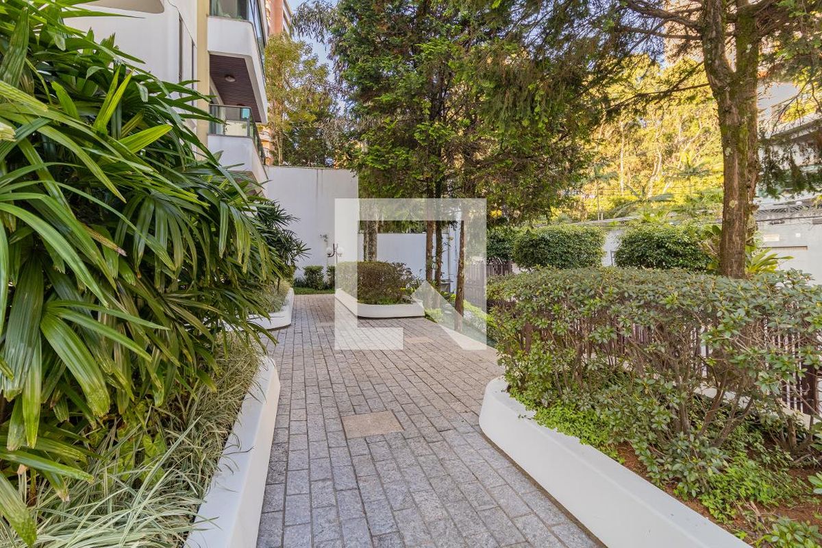 Apartamento, 3 quartos, 250 m² - Foto 182